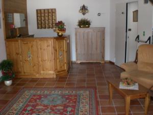 A seating area at Hotel Villa Ines