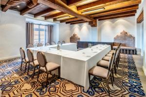 Konferenční prostory v ubytování Hotel Andaluz Albuquerque, Curio Collection By Hilton
