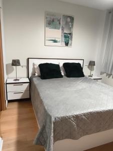 Ένα ή περισσότερα κρεβάτια σε δωμάτιο στο Apartamento nuevo con parking y piscina gratis