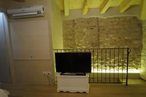 Μια τηλεόραση ή/και κέντρο ψυχαγωγίας στο Casa Daisy