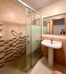 Koupelna v ubytování Home Vila-seca Town