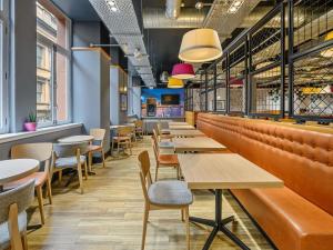 Posezení v ubytování ibis Styles Glasgow Centre George Square