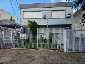 Tòa nhà nơi căn hộ tọa lạc