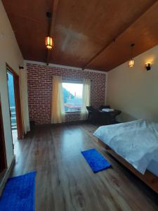 Fotografie z fotogalerie ubytování shri Chandra homestay kainchidham v destinaci Nainital