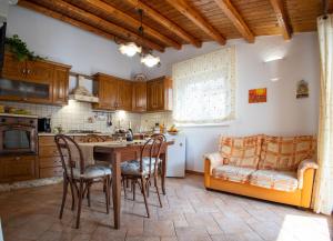 Nhà bếp/bếp nhỏ tại Da Zia Manny