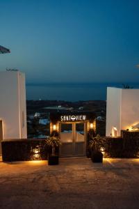 Gallery image of SantoView Suites in Vourvoulos