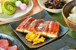 Jídlo v hotelu nebo okolí