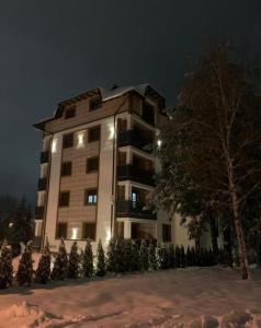 Το κτήριο όπου στεγάζεται  το διαμέρισμα