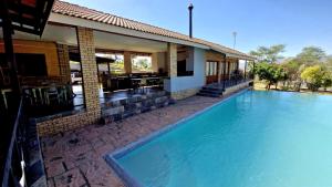 Swimmingpoolen hos eller tæt på 7 Heaven Boutique Hotel