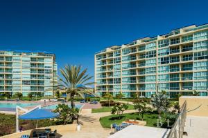 Bazén v ubytování Blue Residences nebo v jeho okolí