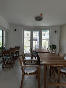 Χώρος καθιστικού στο Mus Mamaia Nord +28 φωτογραφίες