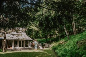 Vonkajšia záhrada v ubytovaní Ostoja