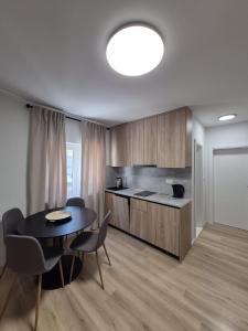 Gallery image of Lendas Apartments & Rooms in Baška Voda +120 photos