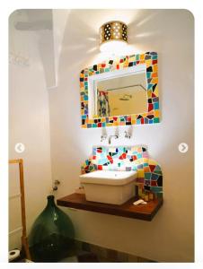 Ένα μπάνιο στο Domus Magistri