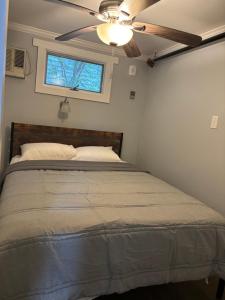 Ένα ή περισσότερα κρεβάτια σε δωμάτιο στο Maine Beach Condo