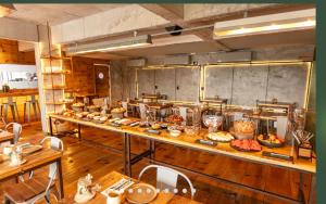 Jídlo v hotelu nebo okolí