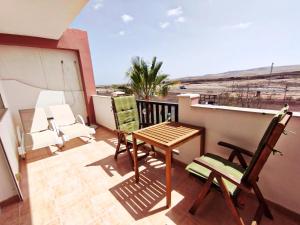 Μπαλκόνι ή βεράντα στο Sunset House et piscine