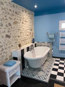 Ένα μπάνιο στο La Métairie Maison de Charme +30 φωτογραφίες