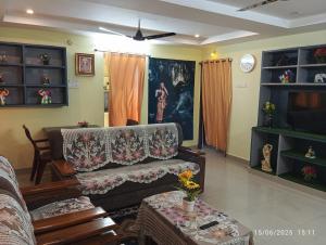 Ruang duduk di 1bhk for rent in prime area