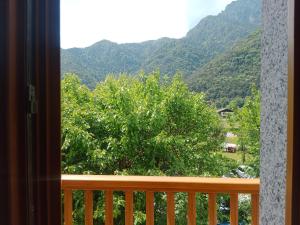 Nespecifikovaný výhled na hory nebo výhled na hory při pohledu z bed and breakfast