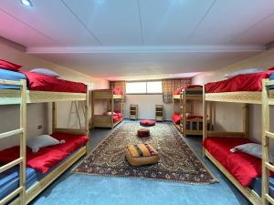 Imagen de la galería de Tayyurt Surf Camp Tamraght Aourir, en Imi Mikki 38 fotos más