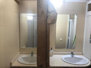 Un baño de Albergue MUNICIPAL El Corro de Belorado