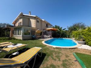 チェシメにあるVilla Fontesのギャラリーの写真