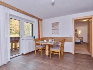 Fotografie z fotogalerie ubytování Appartement Gästehaus Bergkristall v Söldenu