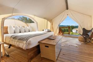 Příroda nedaleko luxury tent