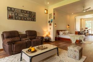 Khu vực ghế ngồi tại Moonlight villa