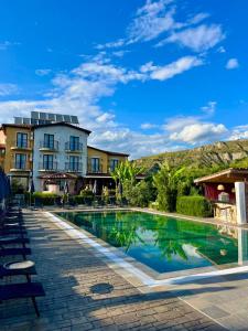 Bazén v ubytování Boutique Hotel Colosseo nebo v jeho okolí