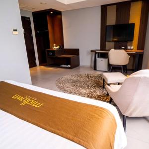 Postel nebo postele na pokoji v ubytování Hotel De Grand Villa By IGI Airport