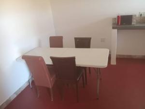 Fotografie z fotogalerie ubytování ANSTA FARMHOUSE CAMPING & Nursery cc v destinaci Outjo + 79 fotografií