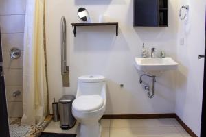 Φωτογραφία από το άλμπουμ του Casa Sabana 075 στο Σαν Χοσέ