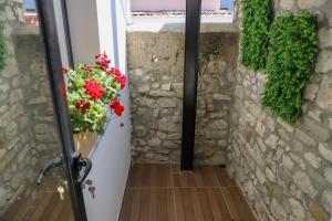 Balkón nebo terasa v ubytování Villa Flower Berat