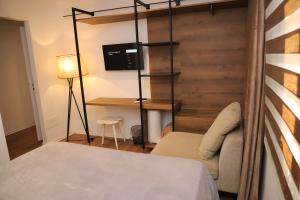 Postel nebo postele na pokoji v ubytování Villa Flower Berat