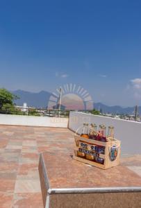 a crate of beer sitting on top of a table at Casa Vista Al Sol in Zacatlán