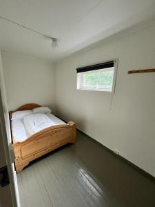 Кровать или кровати в номере The Angler's House