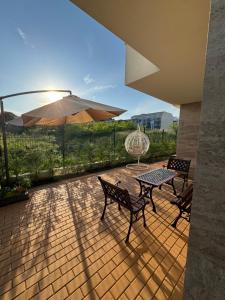 En generel udsigt til bjerge eller udsigt til bjerge taget fra lejligheden