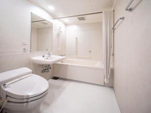 Een badkamer bij APA Hotel Asakusabashi Ekimae