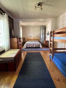 Ένα ή περισσότερα κρεβάτια σε δωμάτιο στο Lillby Bed and breakfast2
