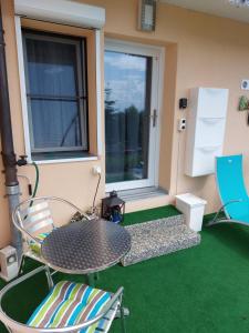 Zona d'estar a Joli studio avec terrasse et vue EXCLUSIVEMENT POUR NON FUMEURS