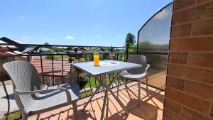 Ban công/sân hiên tại Edelweiss Vila Šventoji +55 ảnh