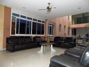 Gallery image of Aponye Hotel Kampala in Kampala