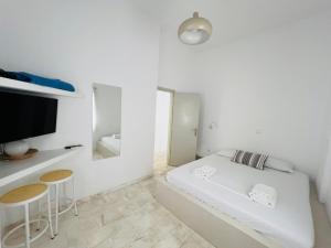 Postel nebo postele na pokoji v ubytování LULU - Self Catering Accommodation