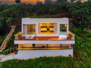 En have udenfor Maemon villa แม่มอญ วิลล่า