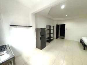 Kuchyň nebo kuchyňský kout v ubytování Patong Canal Villa 104