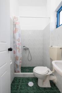 Ένα μπάνιο στο Aurea Blu studio 17, Sea view, tranquility, relaxation, sun +17 φωτογραφίες