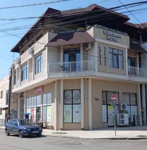 Budova, kde se hotel nachází