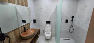 Koupelna v ubytování Hotel Pojata